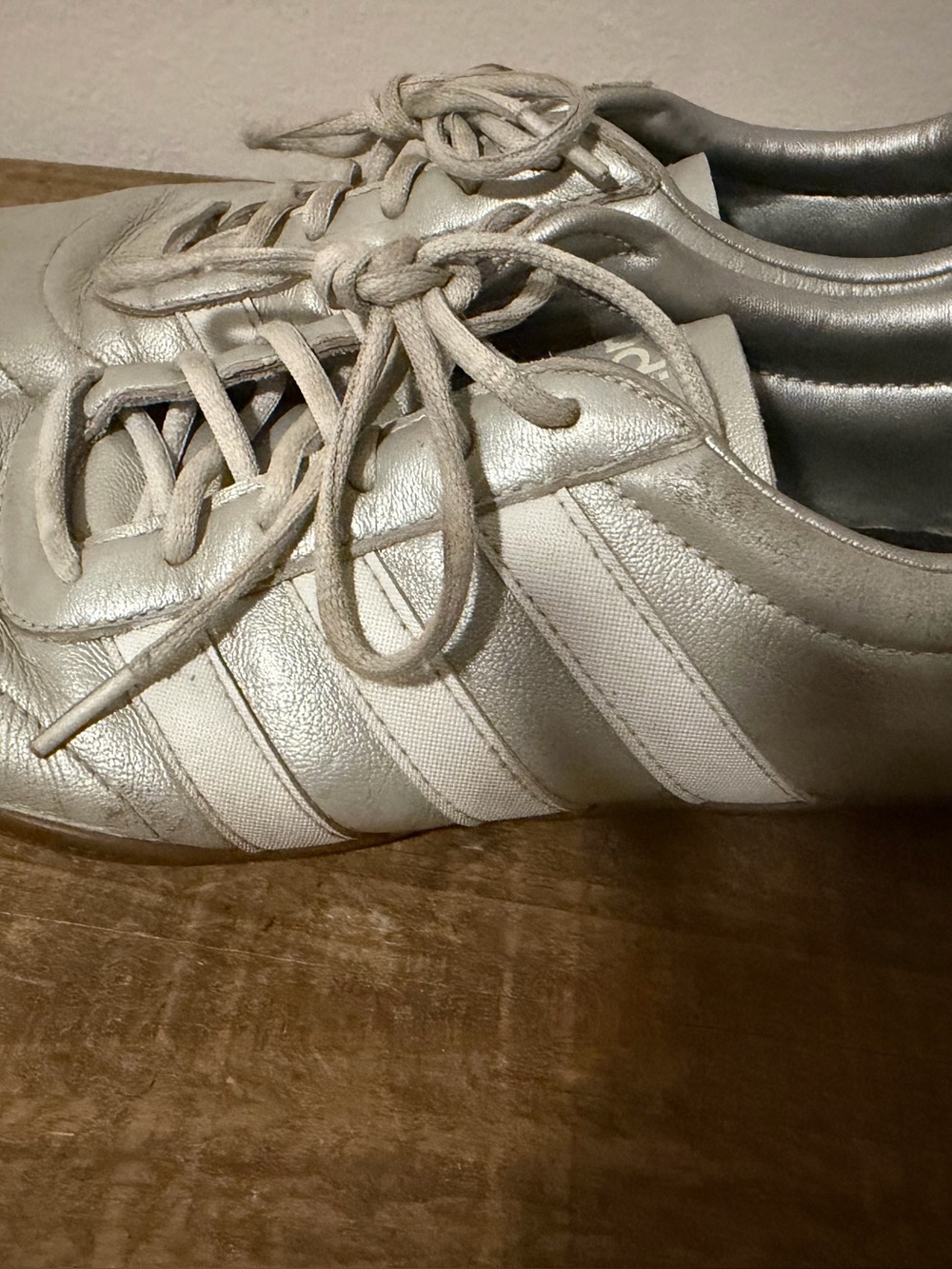 Silver adidas - Picture 2 of 4